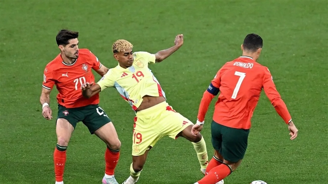 ابن رونالدو يتحدث عن والده ولاعب لامين جمال ابن رونالدو يتحدث عن والده ولاعب لامين جمال