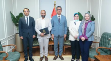 وزير التموين يكرم مبتكر أفضل فكرة من خلال “منصة حوار” لتتبع المنتجات الغذائية