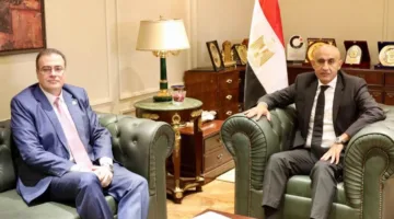 التعليم والتنظيم والإدارة يوافقان على إنشاء قوائم انتظار للمعلمين الناجحين لتسريع إجراء التعيينات وتلبية احتياجات الوزارة