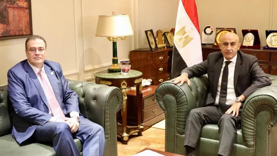 التعليم والتنظيم والإدارة يوافقان على إنشاء قوائم انتظار للمعلمين الناجحين لتسريع إجراء التعيينات وتلبية احتياجات الوزارة