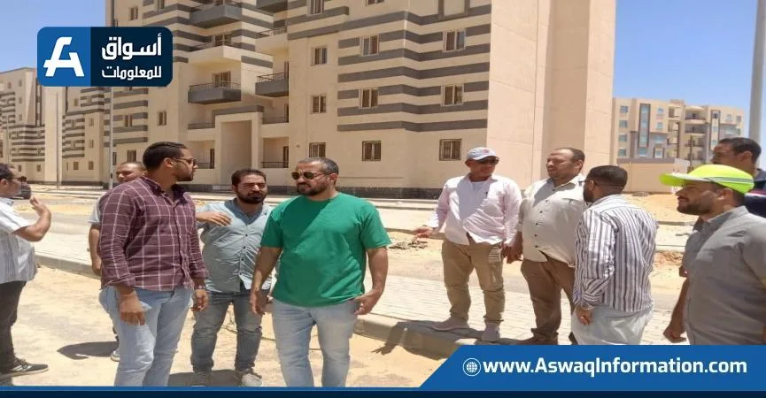 وزير الإسكان يراقب تقدم المشاريع السكنية في مدن بدر ودمياط وبني سويف وأكتوبر الجديدة