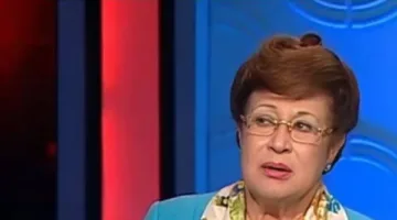 المحكمة تمنح عائلة نوال الدجوى فترة إضافية قبل اتخاذ قرار في قضية الوصاية.