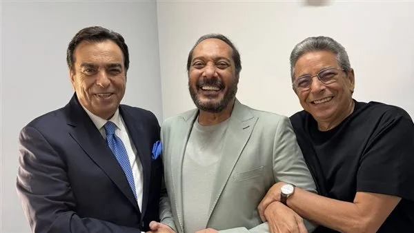 لحظات عفوية بين محمود سعد وجورج قرداحي وعلي الحجار في برنامج “سولد أوت أرابيا” (صور) لحظات عفوية بين محمود سعد وجورج قرداحي وعلي الحجار في برنامج “سولد أوت أرابيا” (صور)