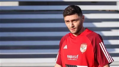 شوبير: كريم نيدفيد غاب عن الفحوصات البدنية.. وقرار الانتقال إلى سيراميكا توقف بشكل مفاجئ شوبير: كريم نيدفيد غاب عن الفحوصات البدنية.. وقرار الانتقال إلى سيراميكا توقف بشكل مفاجئ