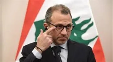باسيل: نطالب الحزب بتسليم أسلحته للدولة