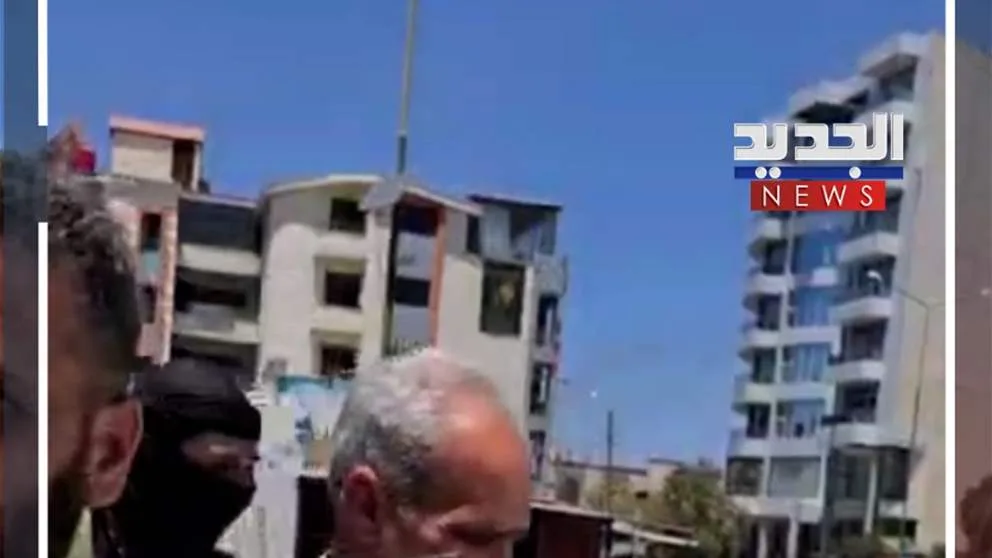 فيديو: تسليم الأسلحة في السويداء.. “أنتم أبناء سوريا”