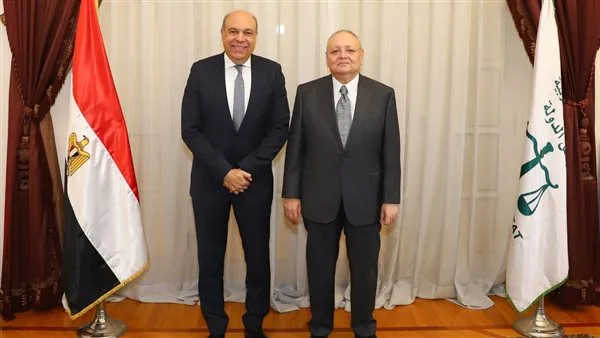 رئيس مجلس الدولة يلتقي وزير الطيران المدني لتهنئته بتقلده المنصب الجديد رئيس مجلس الدولة يلتقي وزير الطيران المدني لتهنئته بتقلده المنصب الجديد