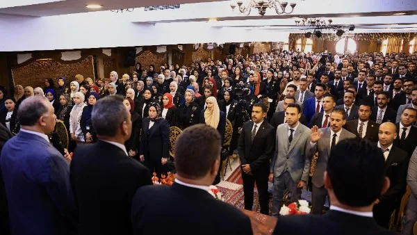 نقيب المحامين يترأس مراسم أداء اليمين القانونية للأعضاء الجدد ويعلن عن موعد بدء معهد المحاماة بتجديده الجديد.