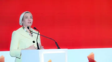 وزيرة البيئة: أنشطة التعدين قادرة على تقليل الانبعاثات وتعزيز الاقتصاد الدائري