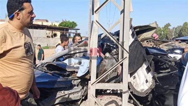 وفاة شخصين وإصابة اثنين آخرين في حادث تصادم خطير على طريق السادات في المنوفية وفاة شخصين وإصابة اثنين آخرين في حادث تصادم خطير على طريق السادات في المنوفية