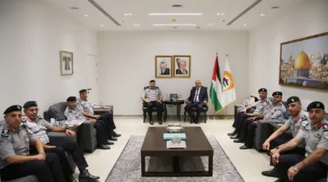الشيخ يستقبل قائد الدفاع المدني ويثني على جهود الجهاز المخلصه