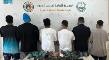 حرس الحدود في المدينة المنورة يقبض على 6 مواطنين خالفوا قوانين الأمن والسلامة للأنشطة البحرية.