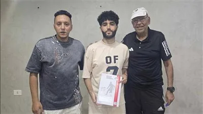 نجوم سيناء يعزز الفريق بضم أحمد أشرف من نادي بي سبورت الإماراتي لمدة موسمين نجوم سيناء يعزز الفريق بضم أحمد أشرف من نادي بي سبورت الإماراتي لمدة موسمين