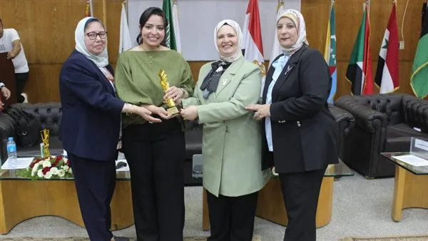 كلية التمريض في المنصورة بالتعاون مع المجلس القومي للمرأة تُقيم ندوة بعنوان ‘الأمن القومي لمصر’