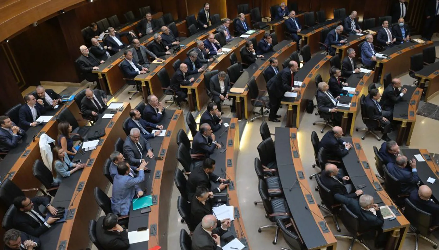 لبنان يراجع الرد على الولايات المتحدة ومحاسبة الحكومة بهدوء… 12 قتيلاً في أقوى الغارات الإسرائيلية على البقاع لبنان يراجع الرد على الولايات المتحدة ومحاسبة الحكومة بهدوء… 12 قتيلاً في أقوى الغارات الإسرائيلية على البقاع