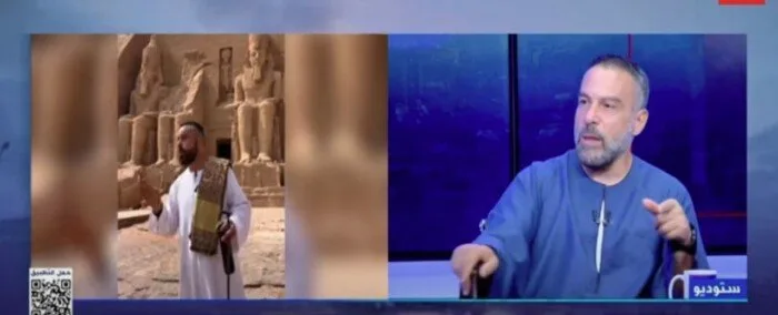 محمد خميس: كنت طفلاً مُنسحبًا ووقعت في عشق الحضارة المصرية منذ أول كتاب اطلعت عليه. محمد خميس: كنت طفلاً مُنسحبًا ووقعت في عشق الحضارة المصرية منذ أول كتاب اطلعت عليه.