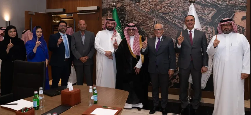هيئة الإذاعة والتلفزيون تستعرض سبل التعاون مع بوابة الدرعية والهيئة الملكية