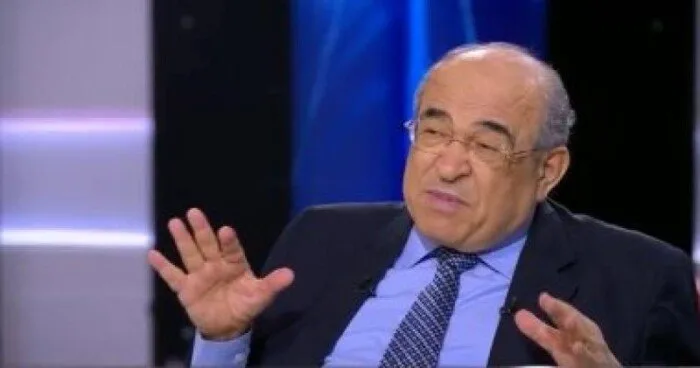 مصطفى الفقي لشريف عامر: بيان الرئاسة حول تصريحات ترامب يمثل رسالة دعم. مصطفى الفقي لشريف عامر: بيان الرئاسة حول تصريحات ترامب يمثل رسالة دعم.