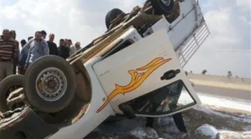 وفاة فتاة وإصابة 8 آخرين بينهم 4 أطفال جراء انقلاب سيارة في البحيرة