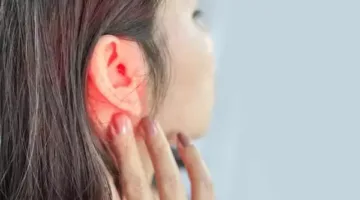 متى يصبح طنين الأذن علامة على مشكلة خطيرة؟