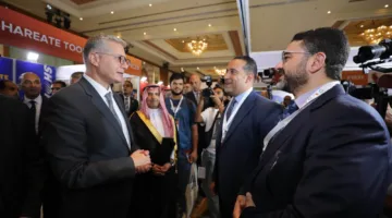 وزير النفط ي inaugurates معرض مؤتمر التعدين