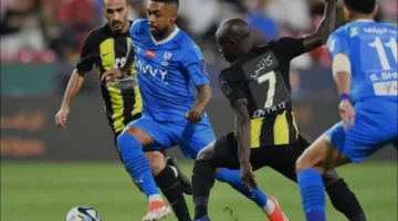 اتحاد الكرة يُوضح موقفه من عدد اللاعبين المحترفين الأجانب