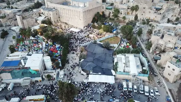 نقل إدارة الحرم الإبراهيمي من بلدية الخليل إلى المجلس اليهودي