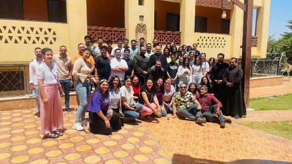 الأنبا توماس يشارك في مؤتمر دار القديس جيروم لشباب إيبارشية المنيا الأنبا توماس يشارك في مؤتمر دار القديس جيروم لشباب إيبارشية المنيا