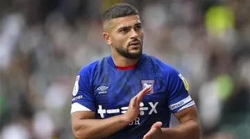 بعد تراجع إبسويتش تاون.. سام مرسي يقترب من الانتقال إلى الدوري الكويتي