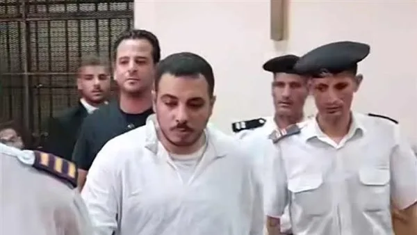 اعتقال والدة “سفاح التجمع” بسبب رفضها تنفيذ حكم حضانة حفيدها
