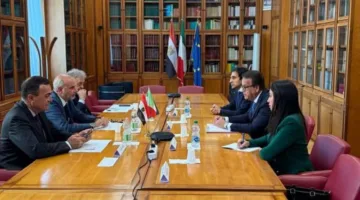 وزير الصحة يجتمع مع نظيره الإيطالي لبحث سبل التعاون في مجالات صحية متعددة