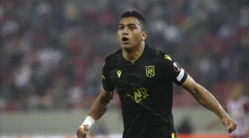 ما يلي سر النجاح.. بيراميدز يتحدى الأهلي ويستعد للانضمام لمصطفى محمد