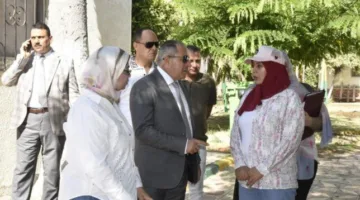 محافظ بورسعيد يزور مكتبة الطفل في حي الشرق ويوجه بتسريع عملية تطويرها