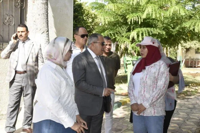 محافظ بورسعيد يزور مكتبة الطفل في حي الشرق ويوجه بتسريع عملية تطويرها محافظ بورسعيد يزور مكتبة الطفل في حي الشرق ويوجه بتسريع عملية تطويرها
