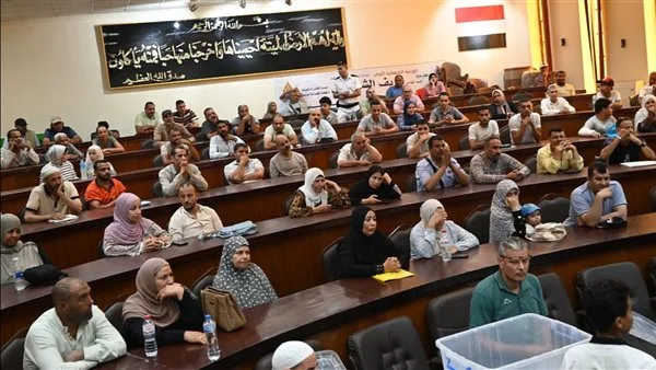 جمعية العاشر من رمضان تُجري قرعة علنية لتوزيع 63 كشكًا على الحالات الإنسانية وذوي الاحتياجات الخاصة. جمعية العاشر من رمضان تُجري قرعة علنية لتوزيع 63 كشكًا على الحالات الإنسانية وذوي الاحتياجات الخاصة.