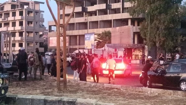 “القاهرة الإخبارية”: اندلاع معارك شرسة في الأحياء الشرقية من مدينة السويداء “القاهرة الإخبارية”: اندلاع معارك شرسة في الأحياء الشرقية من مدينة السويداء
