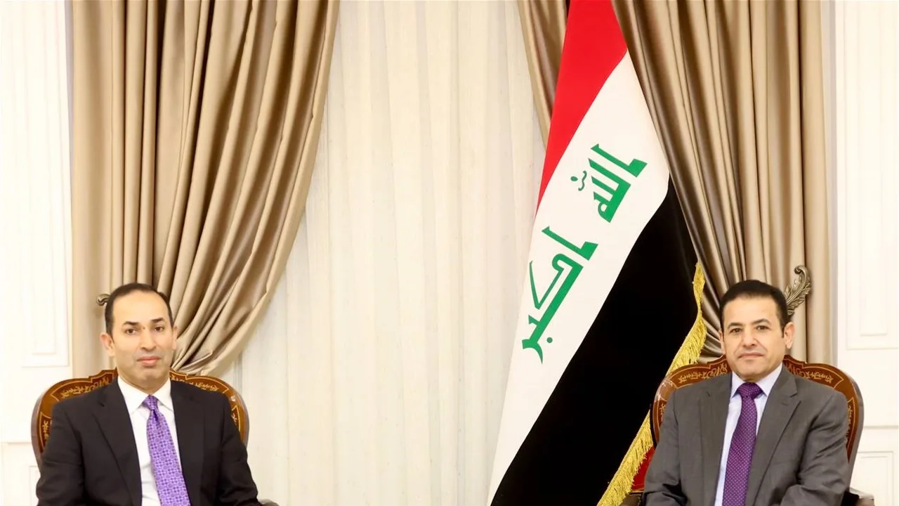 الأعرجي والسفير الأردني يناقشان قضايا أمنية وسياسية مشتركة الأعرجي والسفير الأردني يناقشان قضايا أمنية وسياسية مشتركة