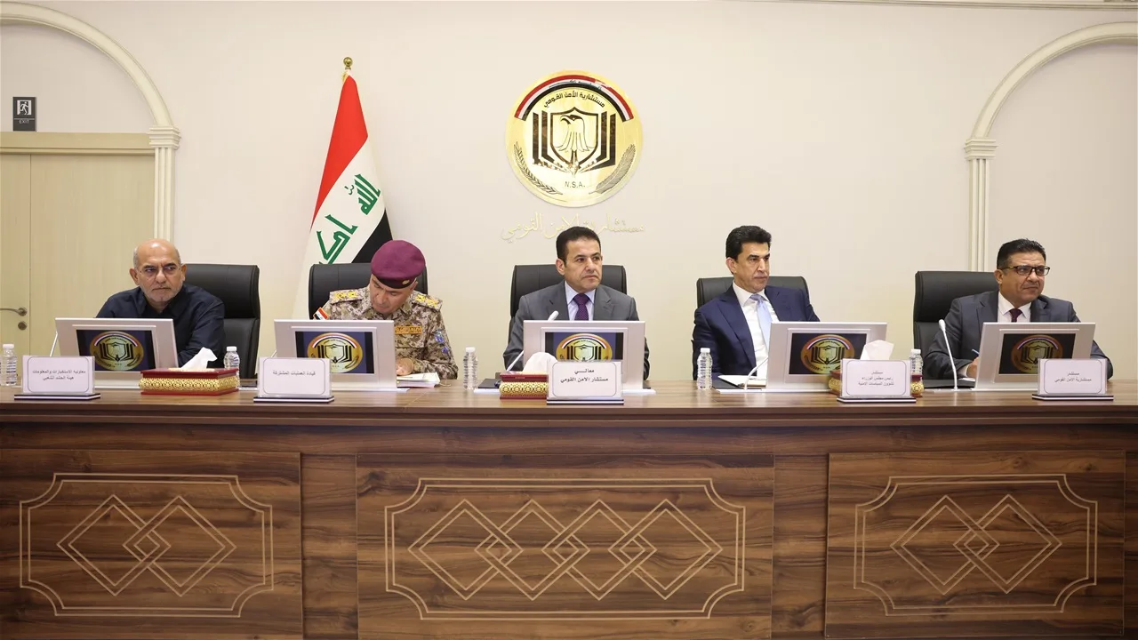 الأعرجي يقود اجتماع المجلس الوطني للاستخبارات الأعرجي يقود اجتماع المجلس الوطني للاستخبارات