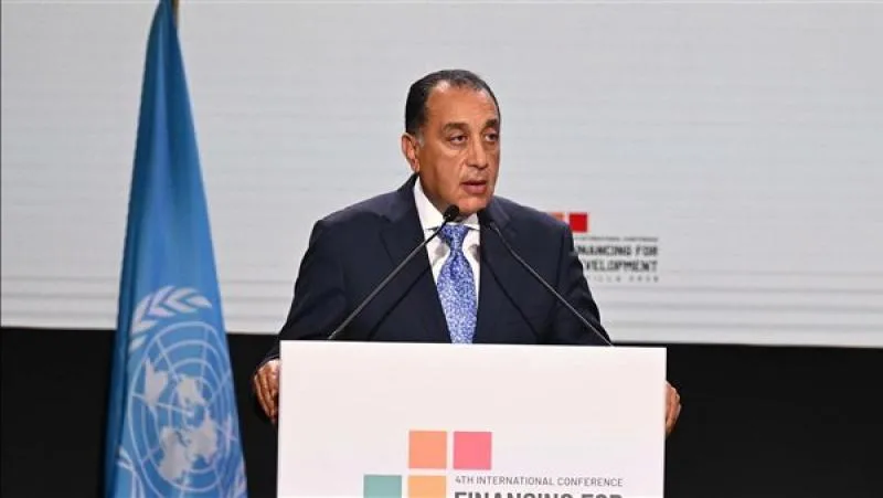 مدبولي يؤكد على أهمية التعاون مع الدول الإفريقية في تنفيذ المشاريع المتنوعة مدبولي يؤكد على أهمية التعاون مع الدول الإفريقية في تنفيذ المشاريع المتنوعة