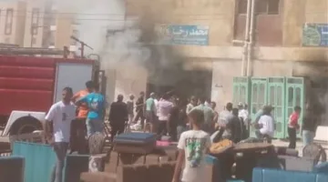 حريق ضخم يندلع في معرض المفروشات بجمصة ويسفر عن إصابة 6 أطفال