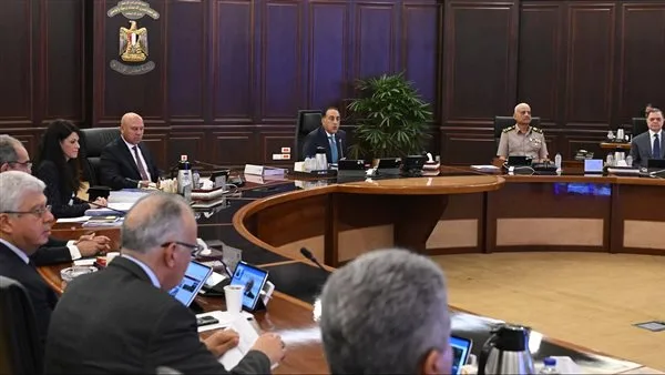 اجتماع الحكومة في العلمين يتناول قضايا الأمن الغذائي، التعاون الإفريقي، والمشروعات الوطنية اجتماع الحكومة في العلمين يتناول قضايا الأمن الغذائي، التعاون الإفريقي، والمشروعات الوطنية