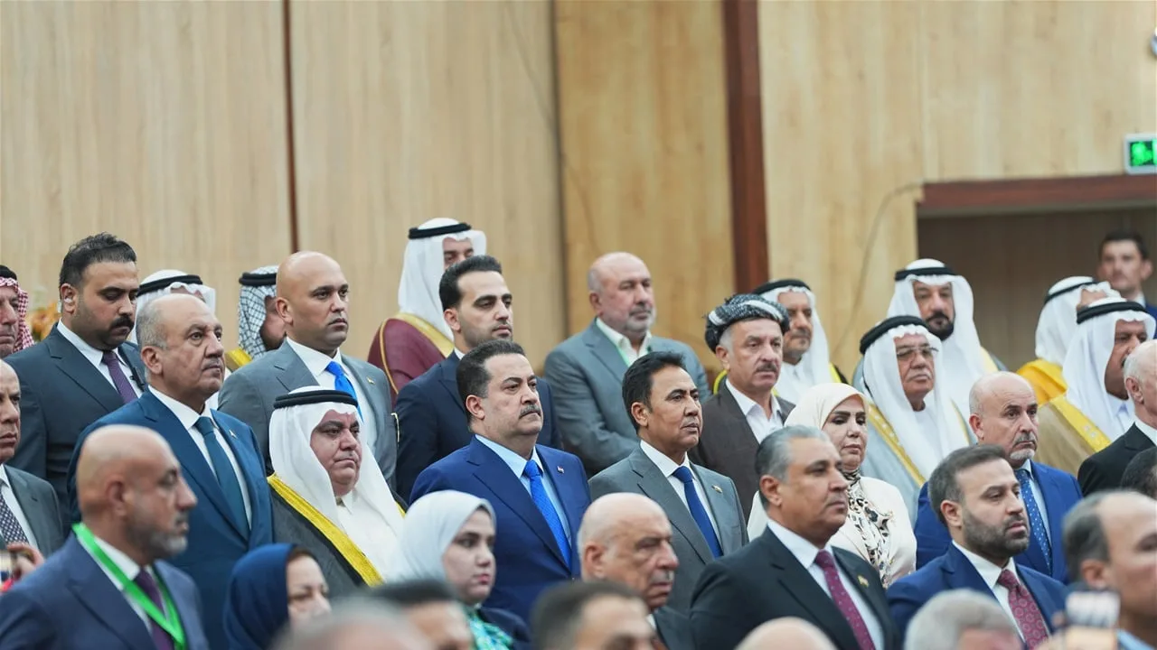 رئيس الوزراء: العراق يواجه فترة حرجة في منطقة تتعرض لأحداث مفزعة. رئيس الوزراء: العراق يواجه فترة حرجة في منطقة تتعرض لأحداث مفزعة.