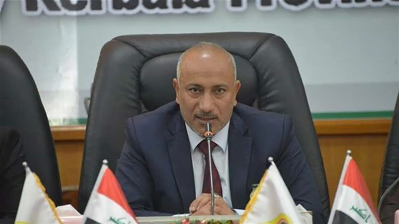محافظ كربلاء يدشّن مشروعاً ويعبّر عن انتقاده لراكبي الأمواج تحت شعار الشهداء محافظ كربلاء يدشّن مشروعاً ويعبّر عن انتقاده لراكبي الأمواج تحت شعار الشهداء