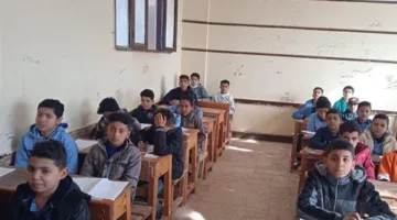 دليل العام الدراسي 2025-2026: مواعيد الدراسة، الإجازات، وامتحانات النقل والثانوية العامة