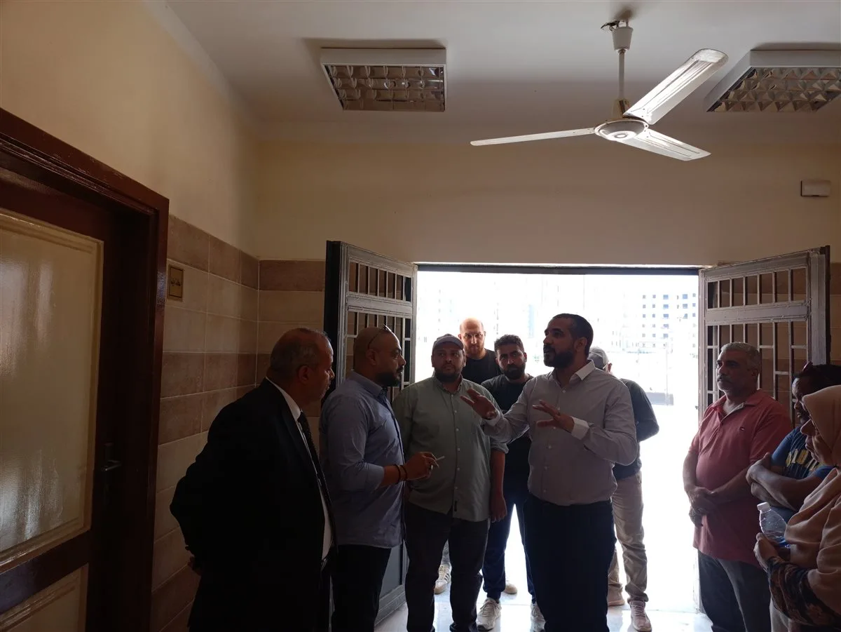 رئيس جهاز مدينة أكتوبر الجديدة يستعرض الوضع التنفيذي للمشروعات الخدمية (صور) رئيس جهاز مدينة أكتوبر الجديدة يستعرض الوضع التنفيذي للمشروعات الخدمية (صور)