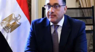 مدبولي يعتذر للمصريين وينبه من مخاطر زعزعة الاستقرار الداخلي