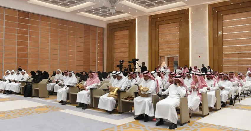ملتقى المبادرات يناقش تأثير جوائز المناطق ووسائل الإعلام على تعزيز التنمية الوطنية ملتقى المبادرات يناقش تأثير جوائز المناطق ووسائل الإعلام على تعزيز التنمية الوطنية