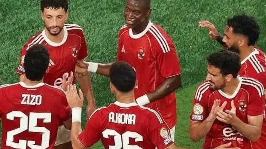 عاجل.. الأهلي يعلن رسميًا عن موقفه من بلدوزر الزمالك للمرة الأولى عاجل.. الأهلي يعلن رسميًا عن موقفه من بلدوزر الزمالك للمرة الأولى