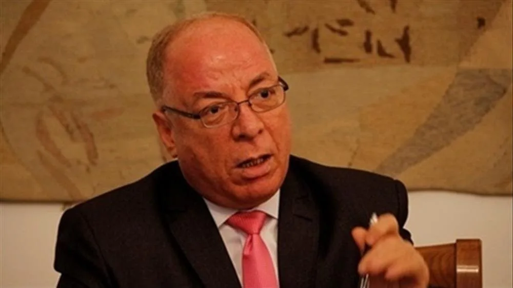 حلمي النمنم: مصطلح “الشرق الأوسط” يعتبر خداعًا ويسعى لدمج إسرائيل في المنطقة حلمي النمنم: مصطلح “الشرق الأوسط” يعتبر خداعًا ويسعى لدمج إسرائيل في المنطقة