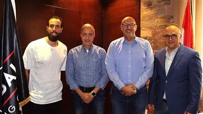 عمر البرلسي يُعيَّن مديرًا للإسكواش في بلاك بول قبيل انطلاق بطولة العالم للناشئين في مصر. عمر البرلسي يُعيَّن مديرًا للإسكواش في بلاك بول قبيل انطلاق بطولة العالم للناشئين في مصر.